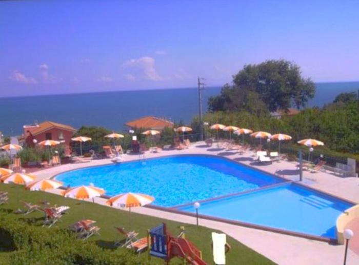 Casa Vacanza “Via Verde” ร็อกกา ซานโจวานี ภายนอก รูปภาพ